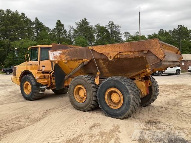 Volvo A30D Зчленовані самоскиди