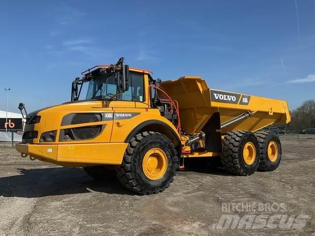 Volvo A30G Зчленовані самоскиди