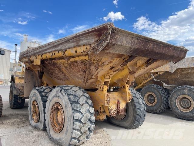 Volvo A35D Зчленовані самоскиди