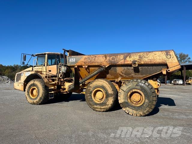 Volvo A35D Зчленовані самоскиди