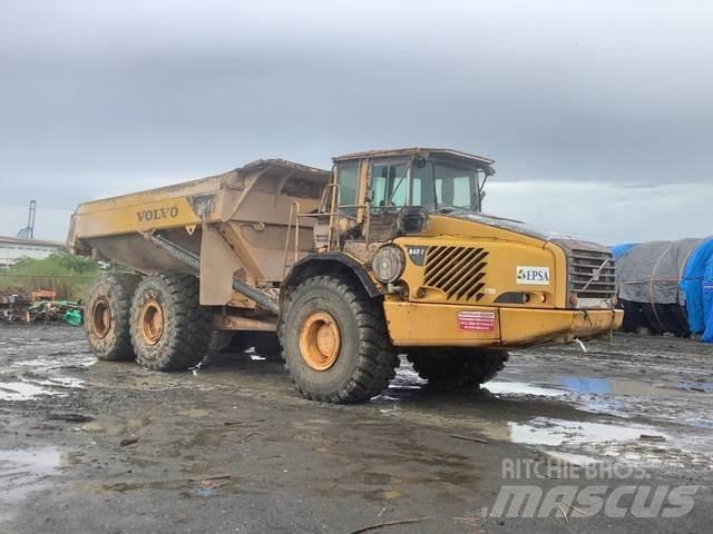 Volvo A40D Зчленовані самоскиди