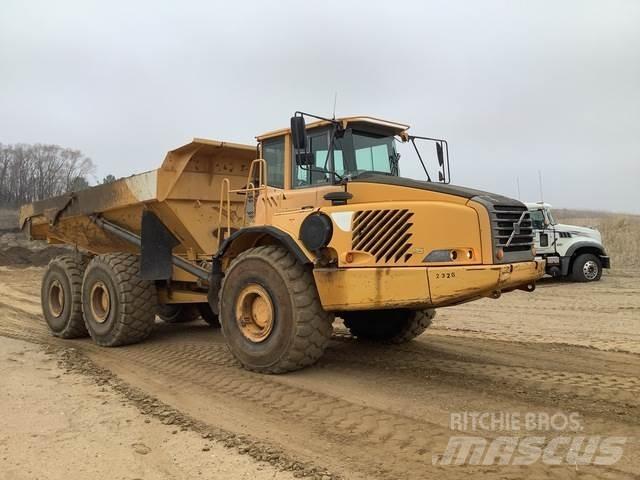 Volvo A40D Зчленовані самоскиди