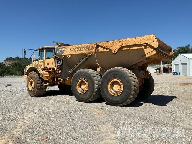 Volvo A40D Зчленовані самоскиди