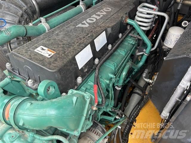 Volvo A40G Зчленовані самоскиди