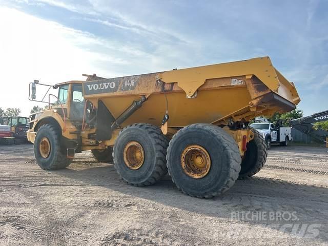 Volvo A40G Зчленовані самоскиди