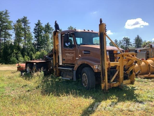 Volvo BM VHD Снігоочищувальні ножі та плуги
