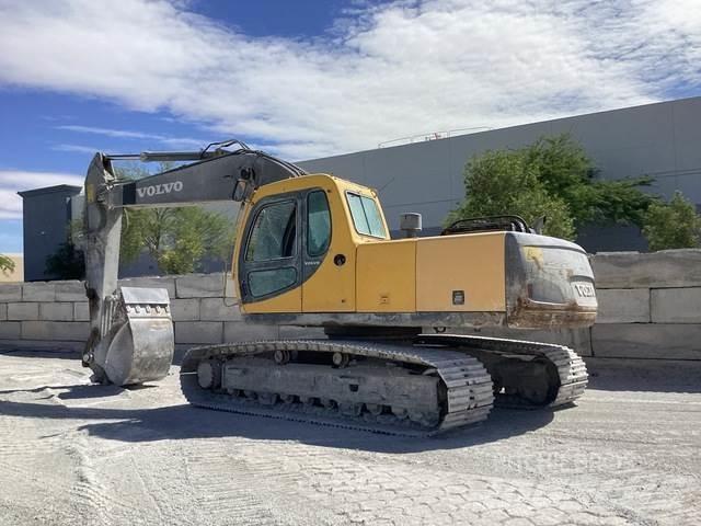 Volvo EC210 Гусеничні екскаватори