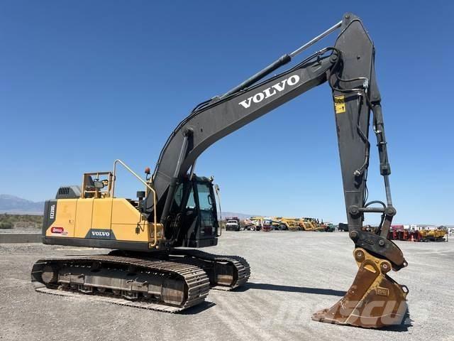 Volvo EC220EL Гусеничні екскаватори