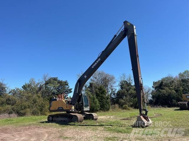 Volvo EC300ELR Гусеничні екскаватори