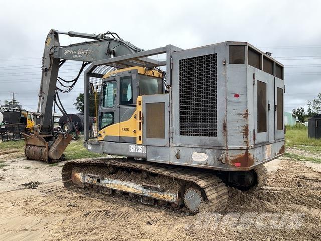 Volvo ECR235DL Гусеничні екскаватори