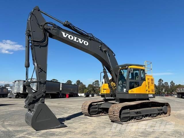 Volvo ECR305CL Гусеничні екскаватори