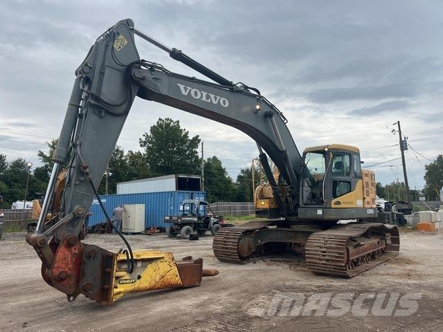 Volvo ECR305CL Гусеничні екскаватори