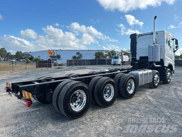 Volvo FH16 Шасі з кабіною