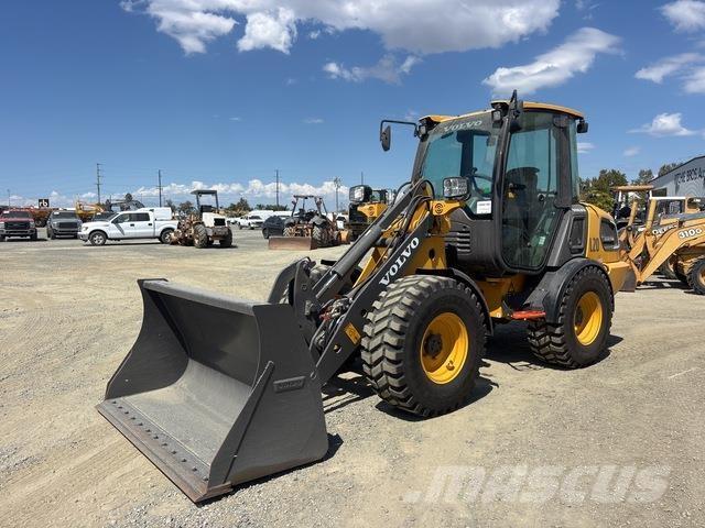 Volvo JL20H Фронтальні навантажувачі