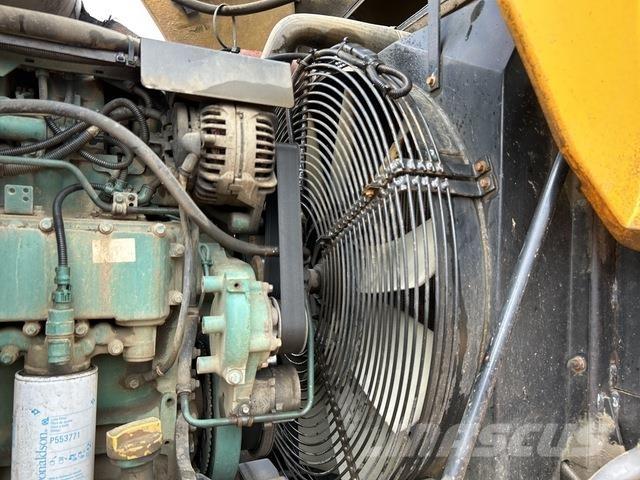 Volvo L120GZ Фронтальні навантажувачі