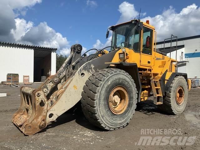 Volvo L180D Фронтальні навантажувачі