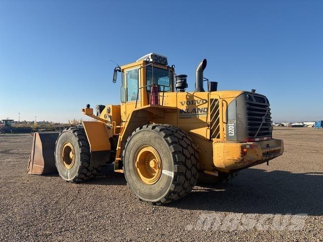 Volvo L220E Фронтальні навантажувачі