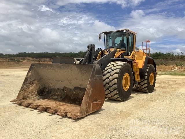 Volvo L220H Фронтальні навантажувачі