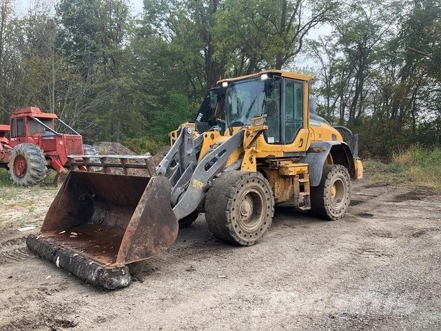 Volvo L60H Фронтальні навантажувачі