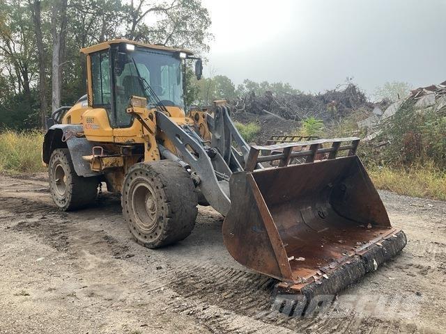 Volvo L60H Фронтальні навантажувачі
