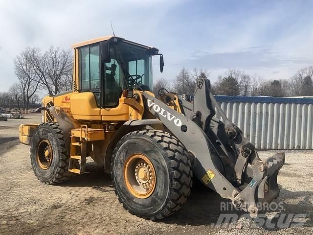 Volvo L90F Фронтальні навантажувачі