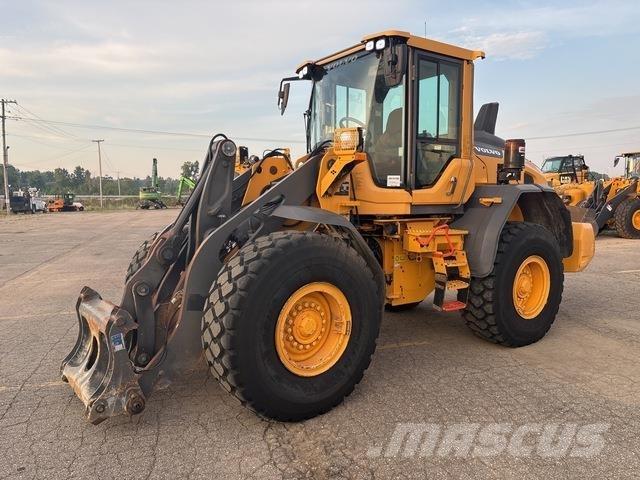 Volvo L90H Фронтальні навантажувачі
