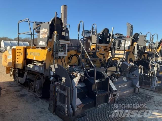 Volvo PF6110 Асфальтовкладачі