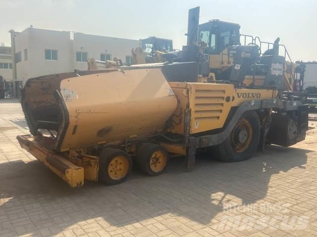 Volvo PF6170 Асфальтовкладачі