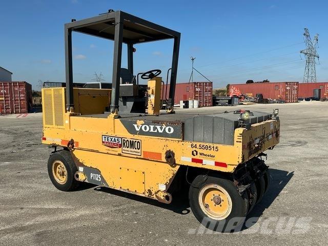 Volvo PT125 Пневматичні катки