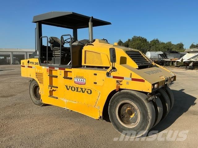 Volvo PTR240 Пневматичні катки