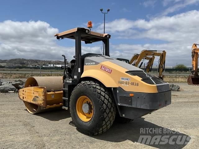 Volvo SD115 Грунтові котки