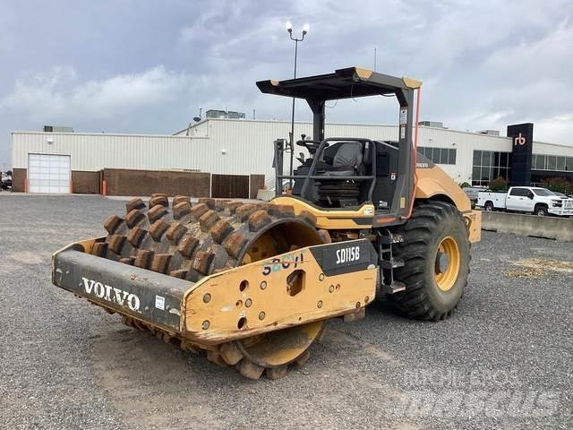Volvo SD115B Грунтові котки
