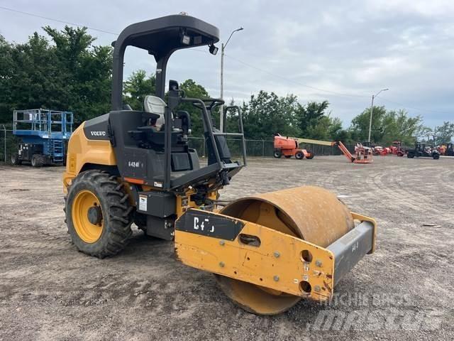 Volvo SD45B Грунтові котки