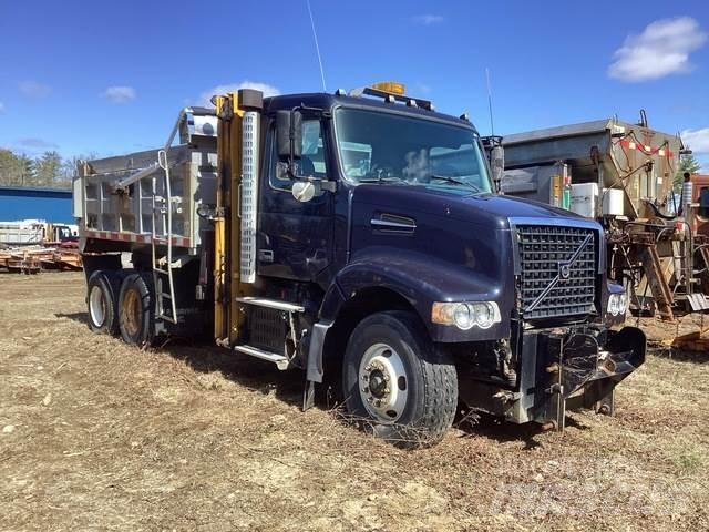 Volvo VHD Самоскиди