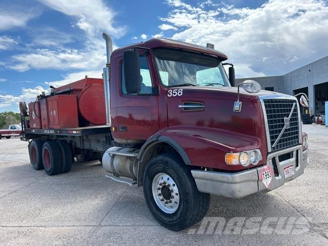 Volvo VHD Вантажівки-цистерни