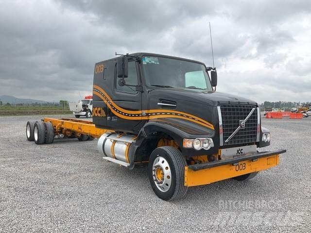Volvo VHD64F Кабіни