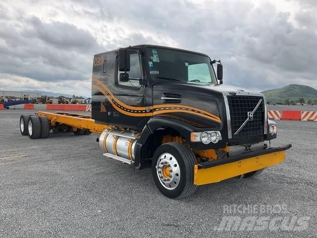 Volvo VHD64F Кабіни