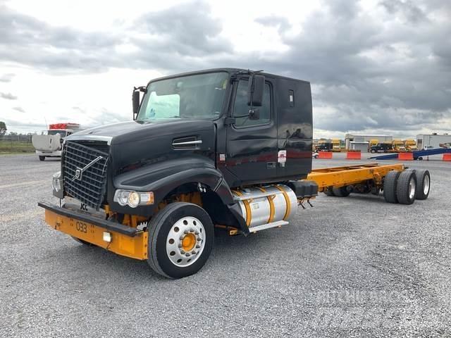 Volvo VHD64F Кабіни