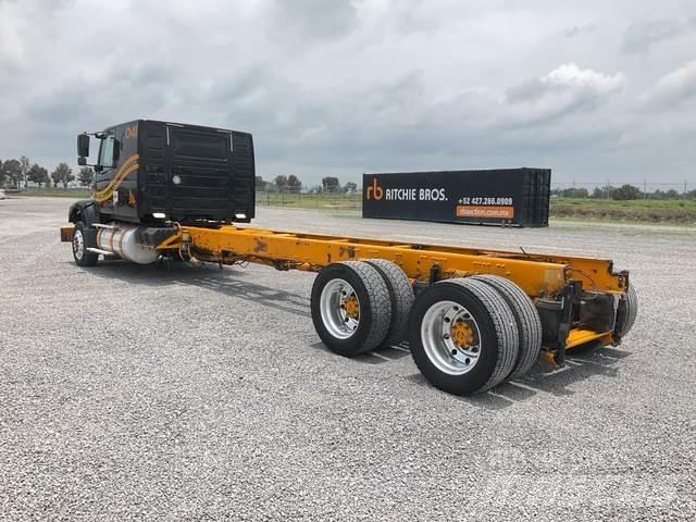 Volvo VHD64F Кабіни
