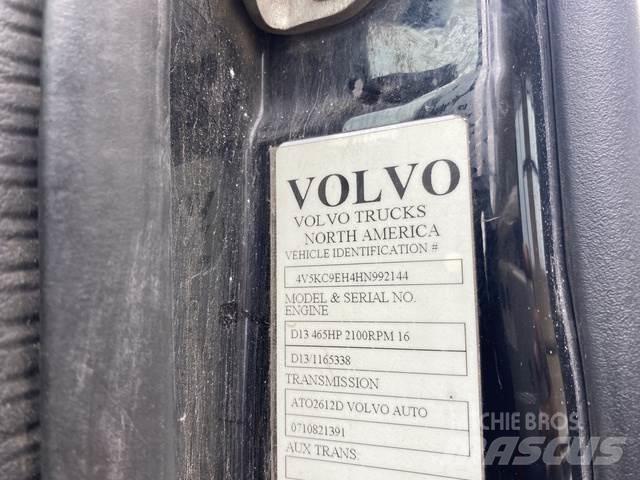 Volvo VHD64F Кабіни
