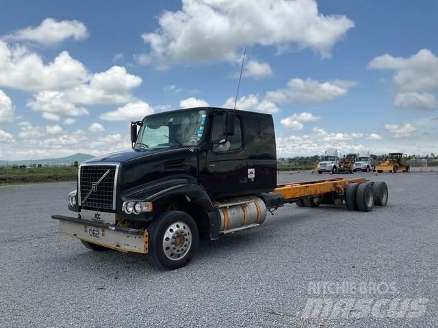 Volvo VHD64F Кабіни