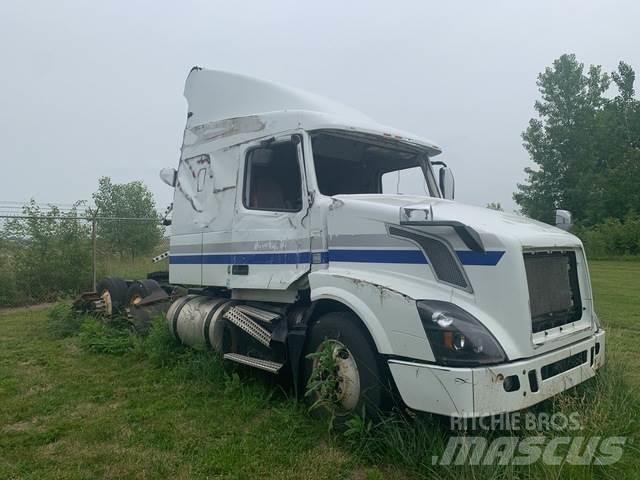 Volvo VN Тягачі