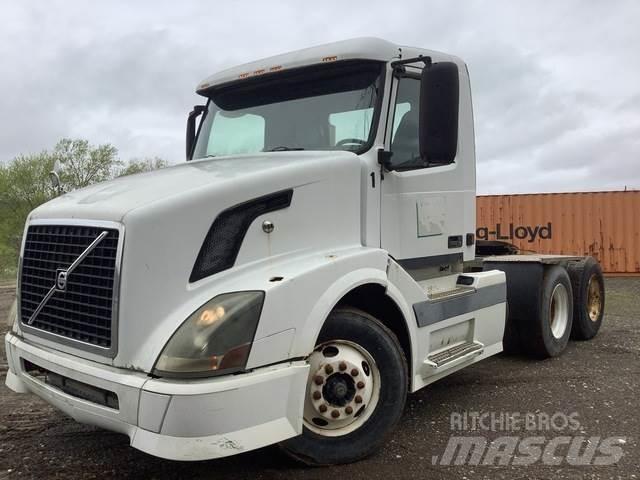 Volvo VNL Тягачі