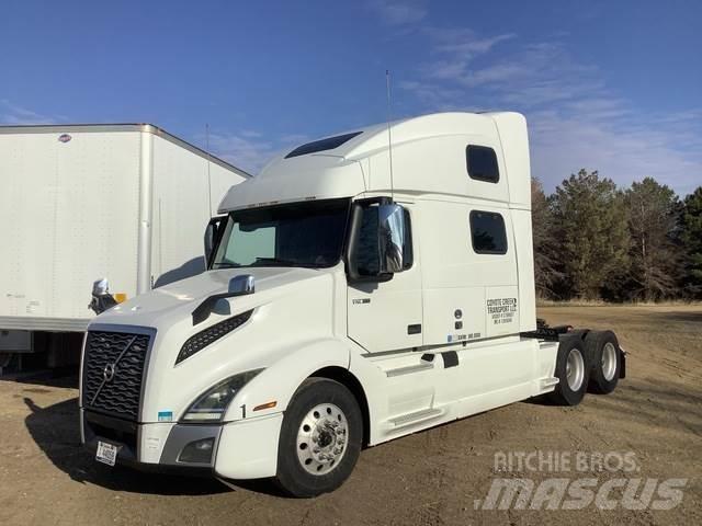 Volvo VNL Тягачі