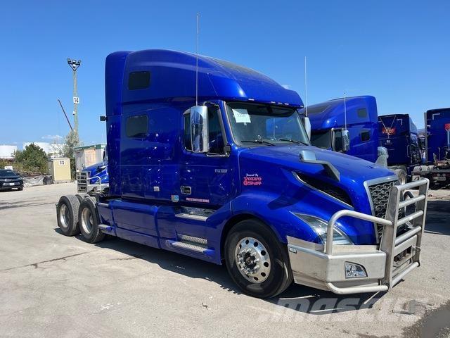 Volvo VNL760 Тягачі