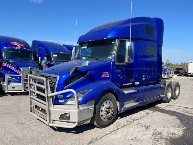 Volvo VNL760 Тягачі