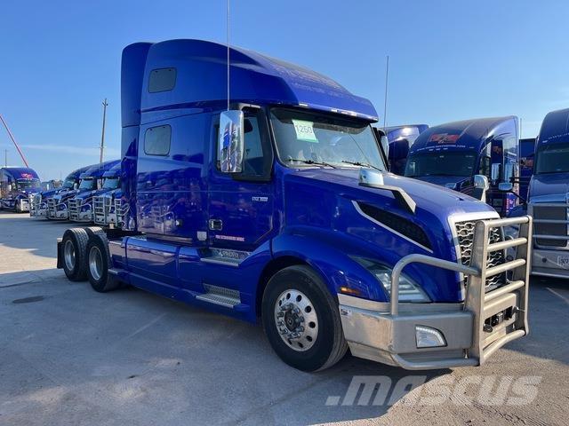 Volvo VNL760 Тягачі