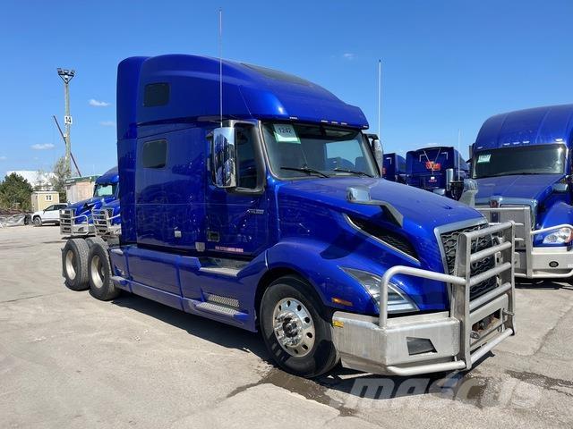 Volvo VNL760 Тягачі