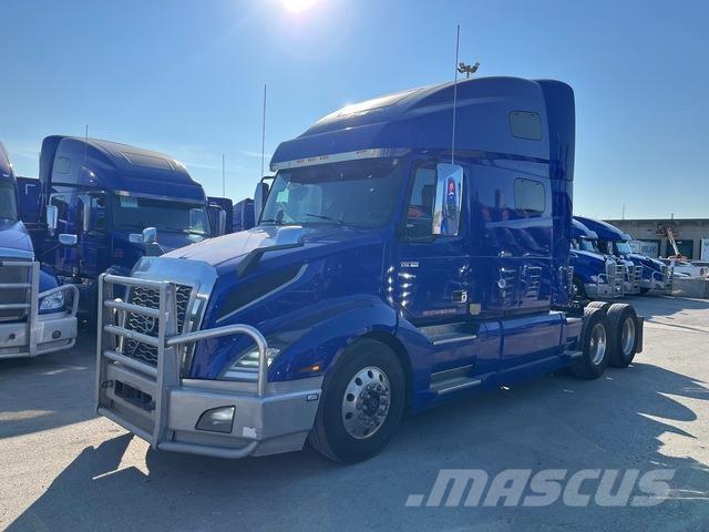 Volvo VNL760 Тягачі