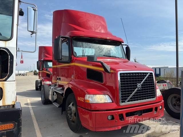 Volvo VNM Тягачі